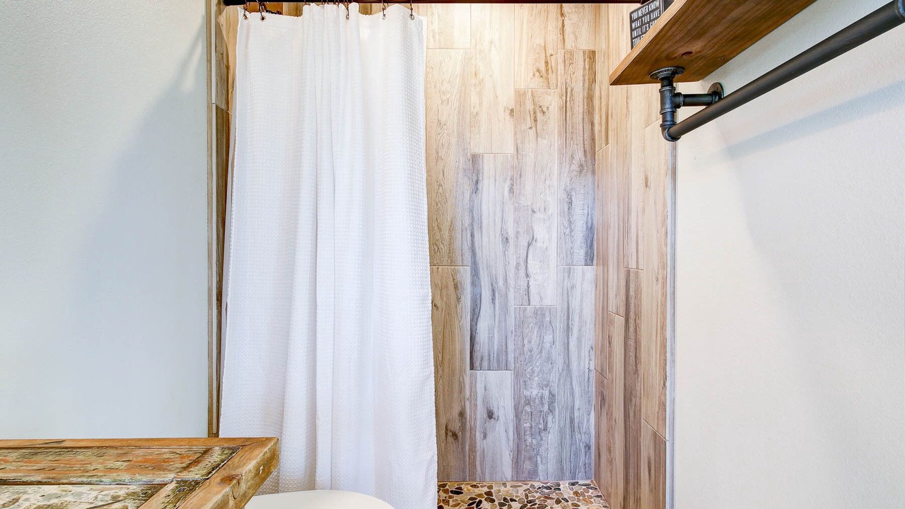 Photo of Bathroom in Hondo