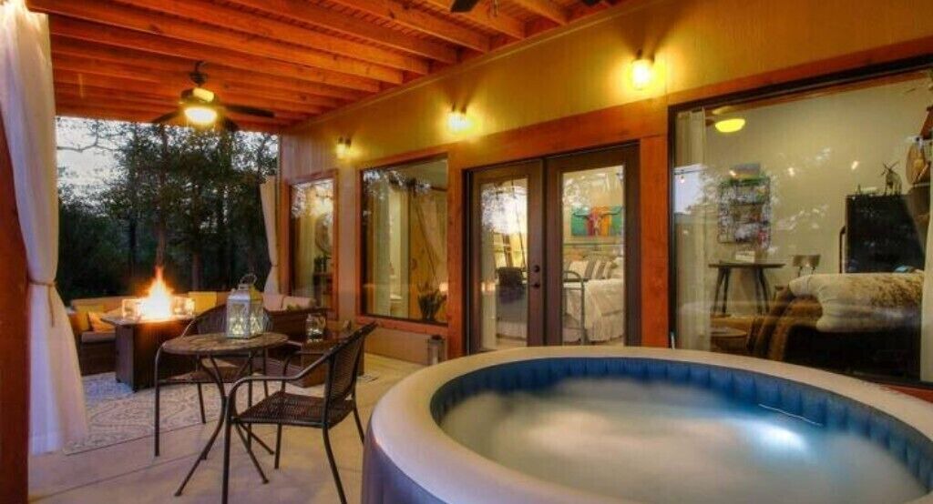 Photo of Patio Balcony in Hondo
