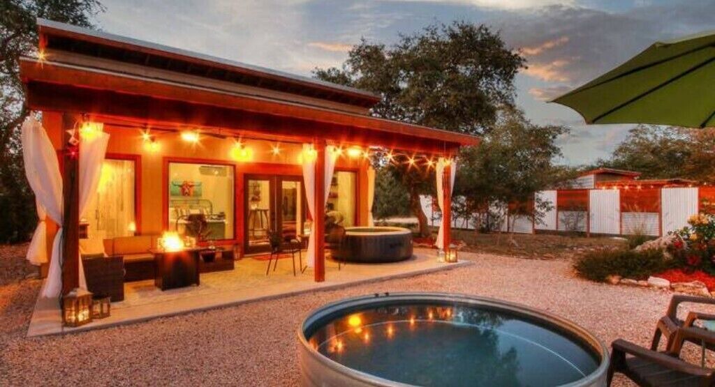 Photo of Patio Balcony in Hondo