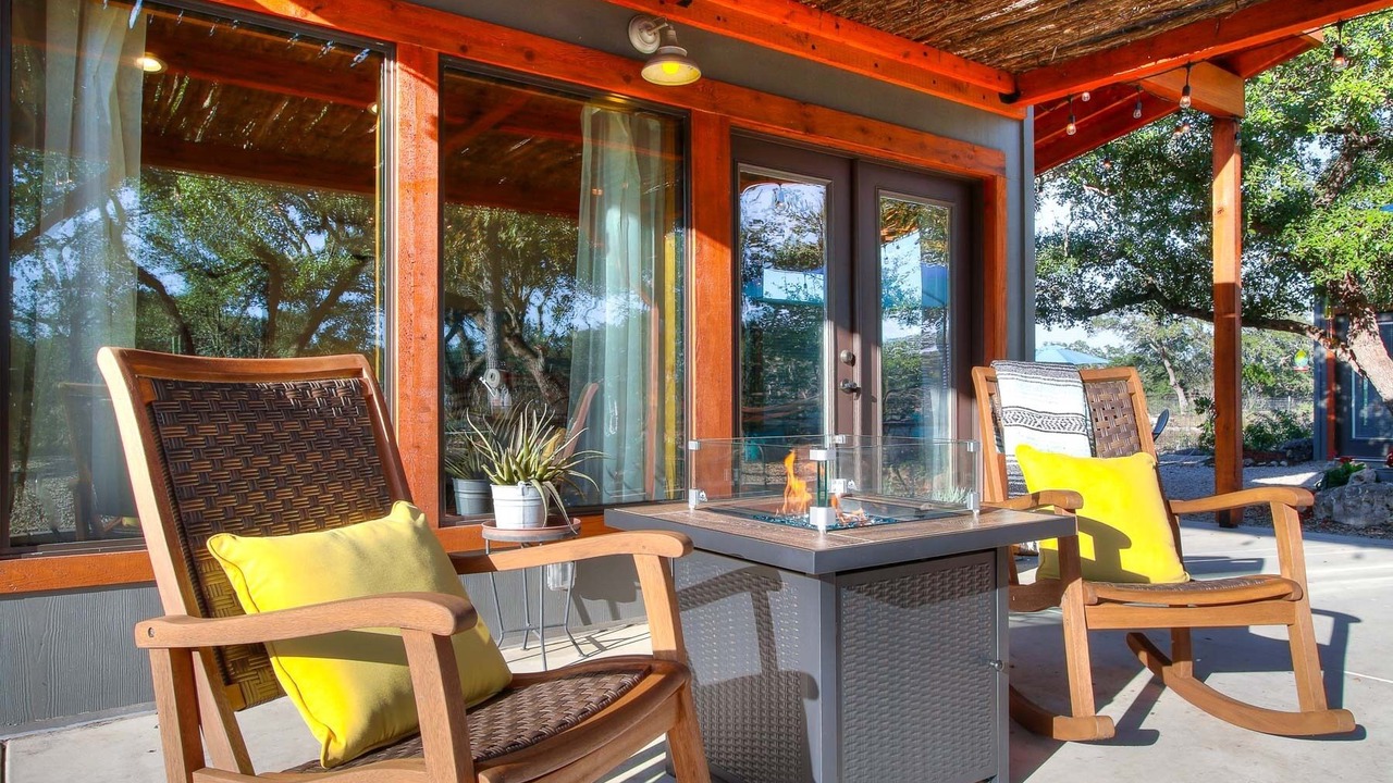 Photo of Patio Balcony in Hondo