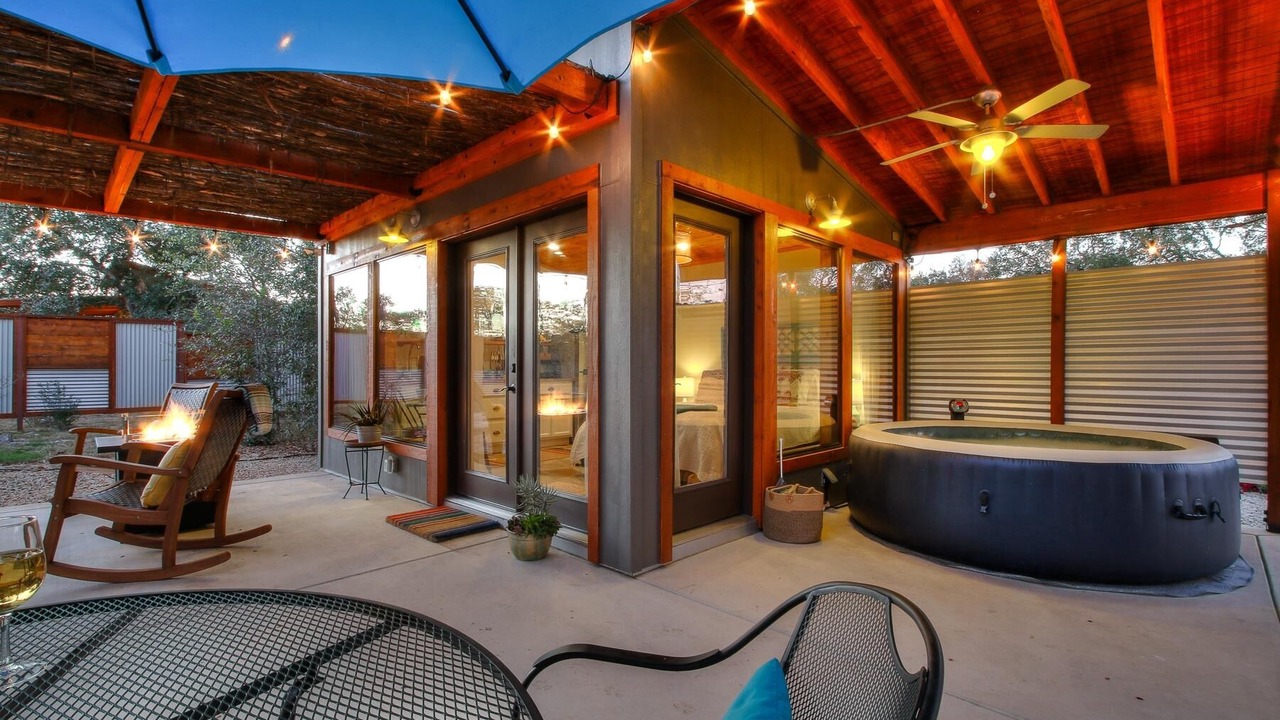 Photo of Patio Balcony in Hondo