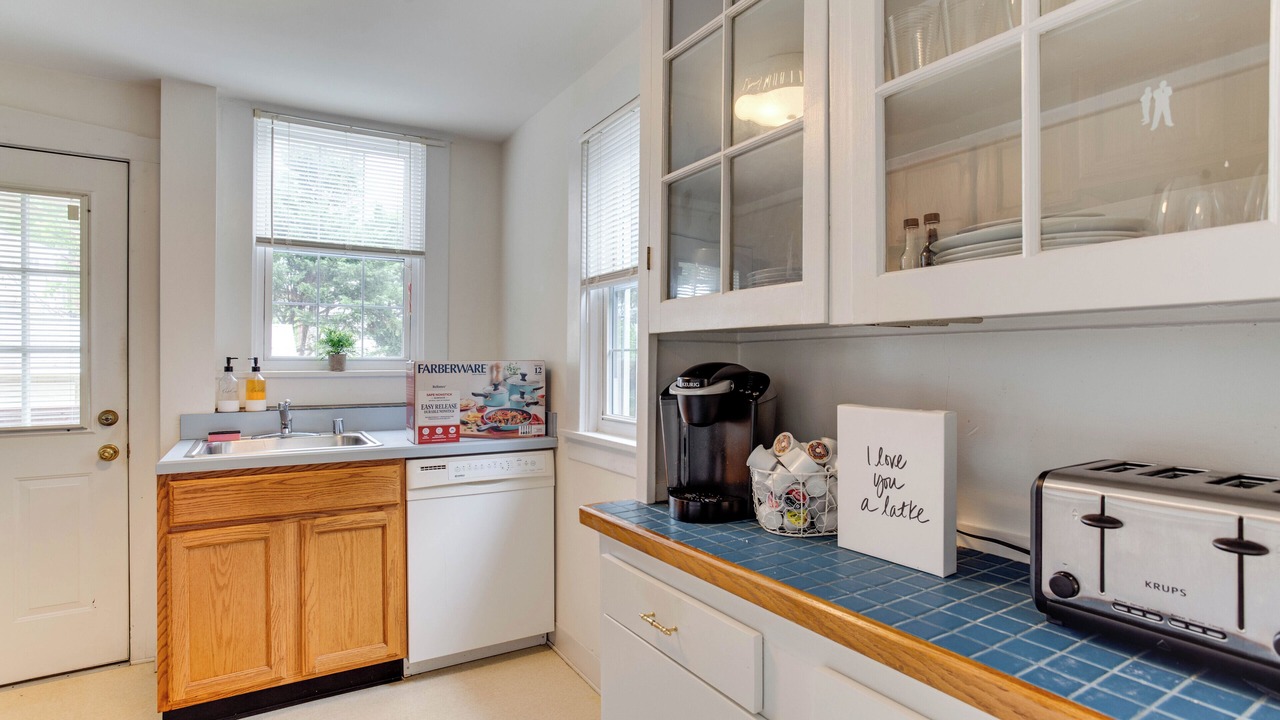 Photo of Kitchen in Potomac West
