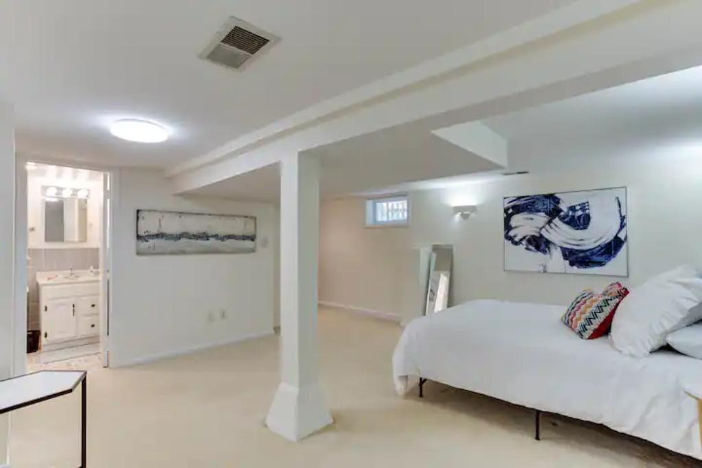 Photo of Bedroom in Potomac West