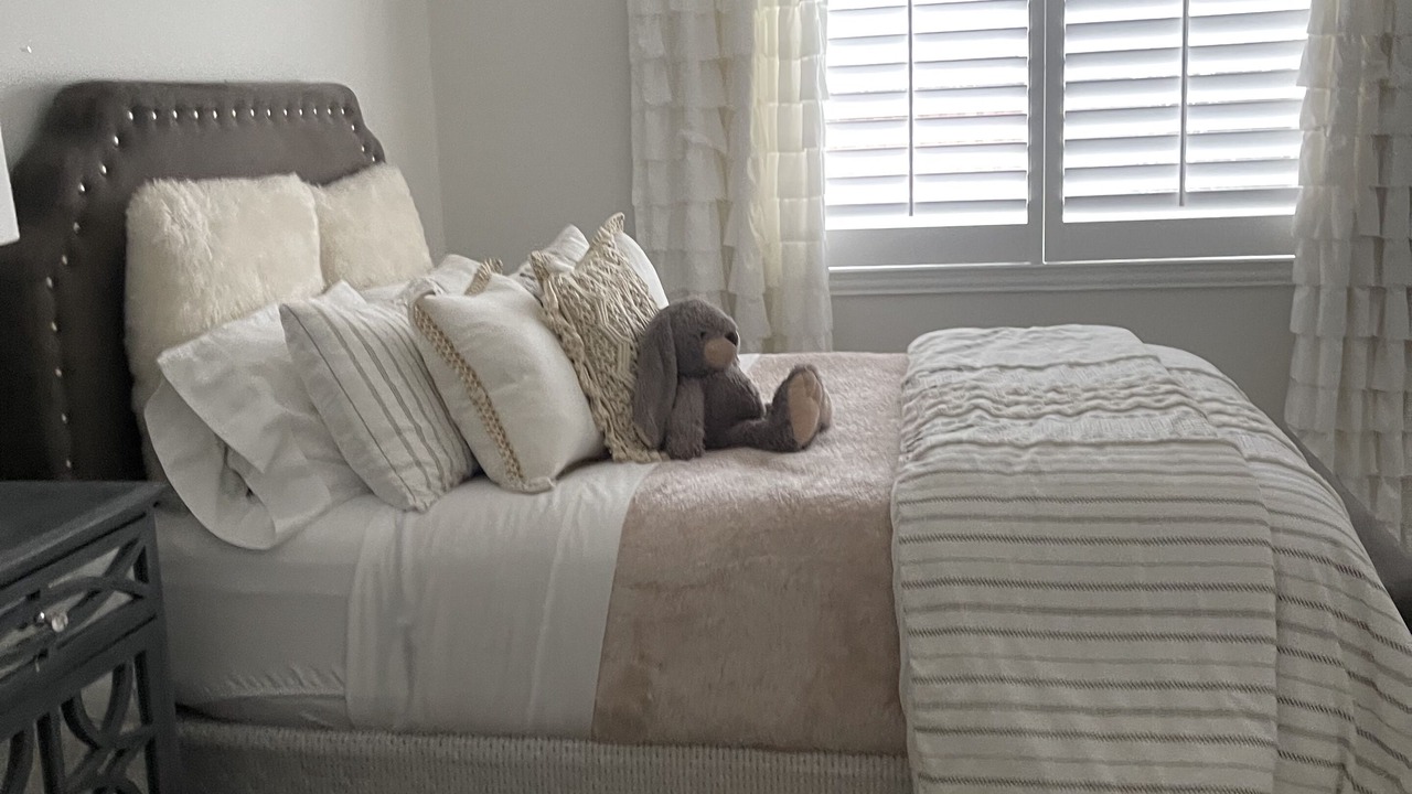 Photo of Bedroom in Southwest Carrollton