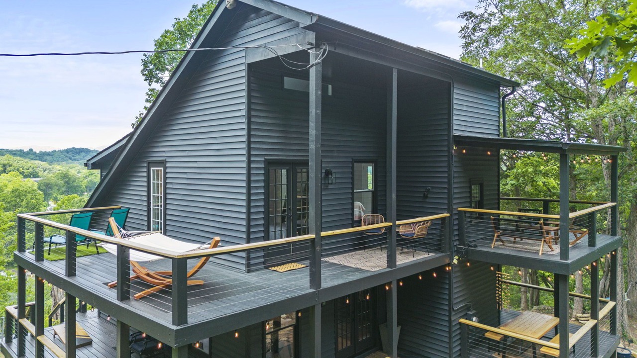 Photo of Patio Balcony in Front Royal