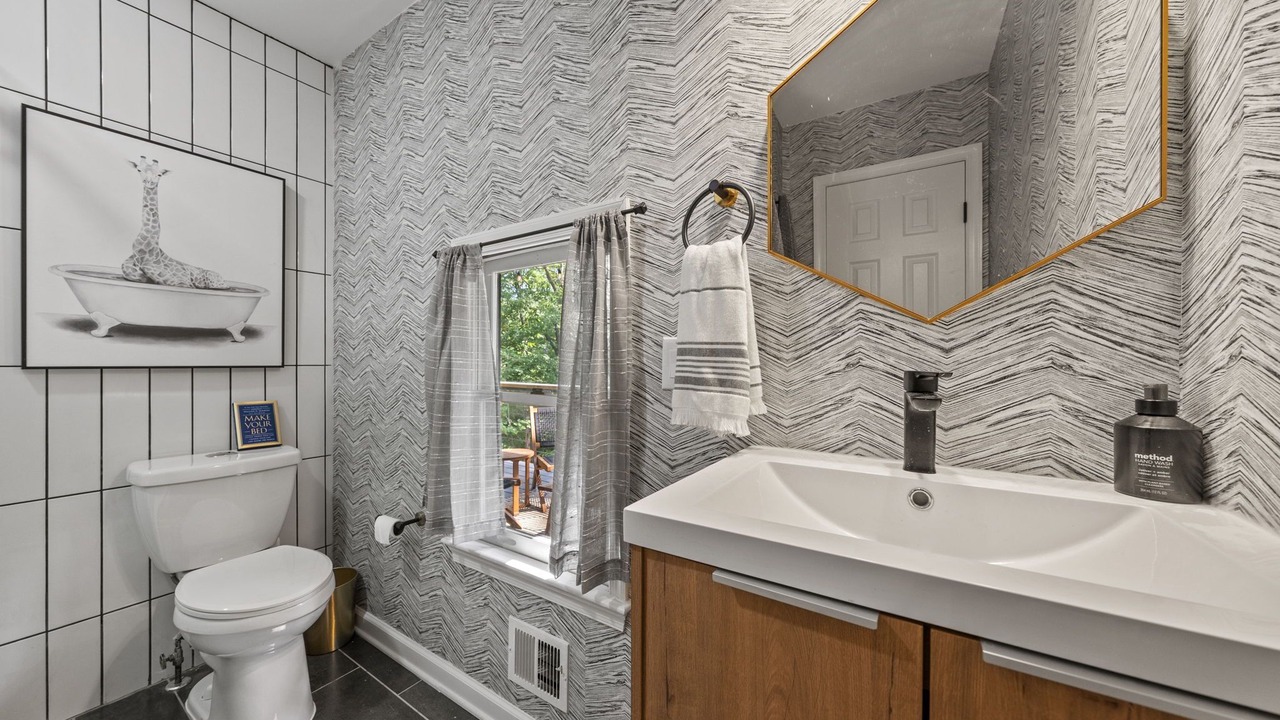 Photo of Bathroom in Front Royal