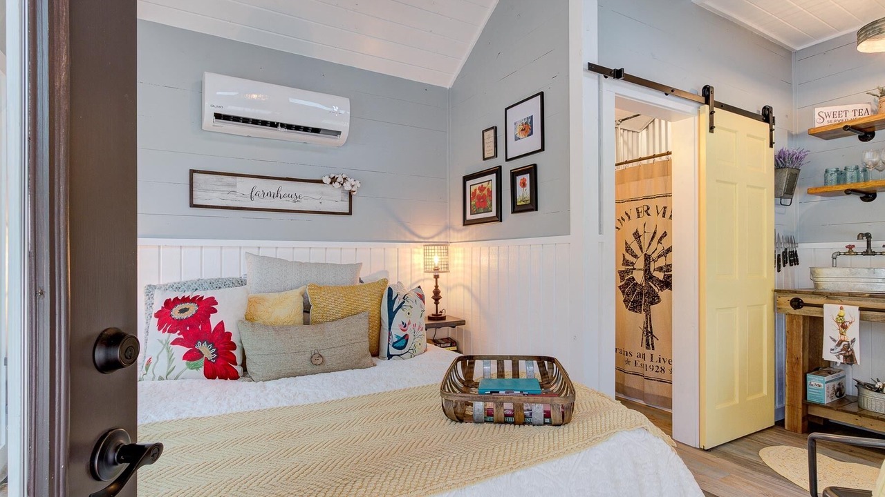 Photo of Bedroom in Hondo