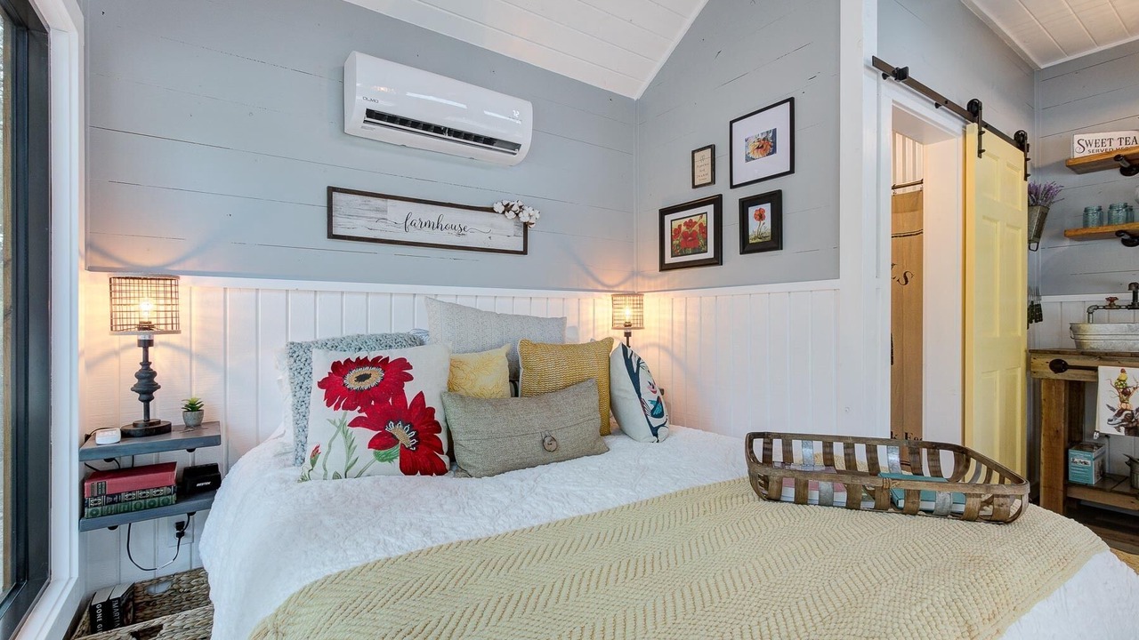 Photo of Bedroom in Hondo