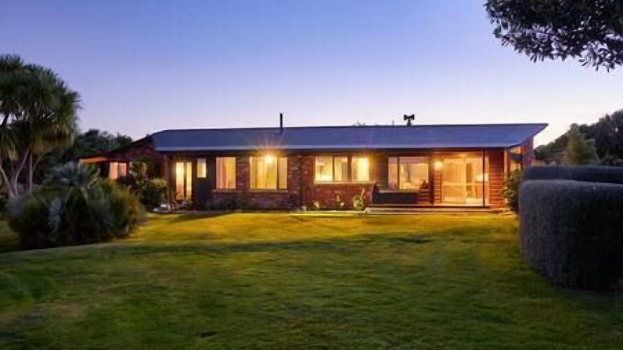 Photo of Others in Hapuku