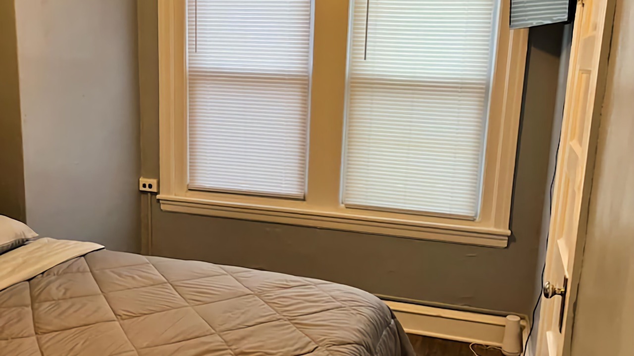 Photo of Bedroom in Upper Darby