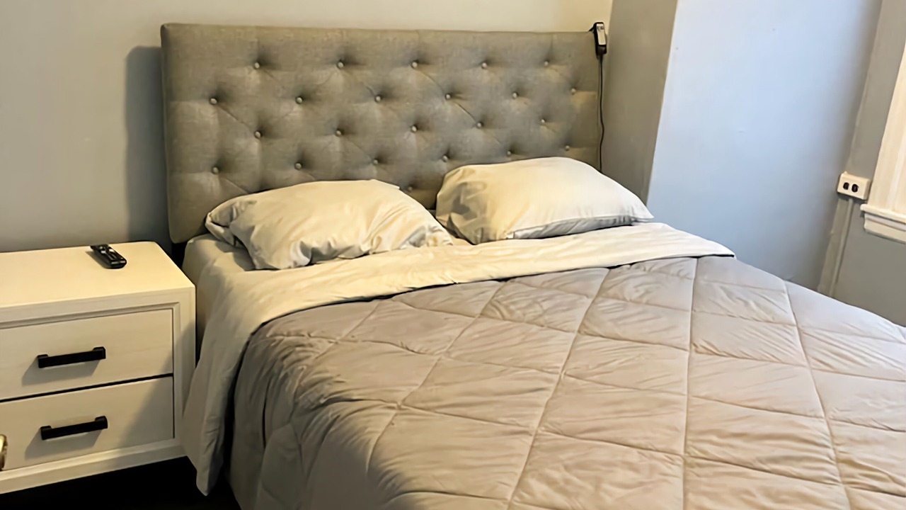 Photo of Bedroom in Upper Darby