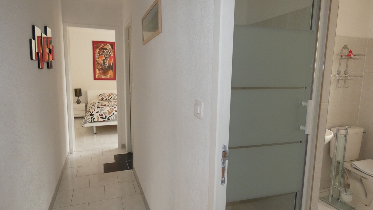 Photo of Bathroom in Aigues-Mortes