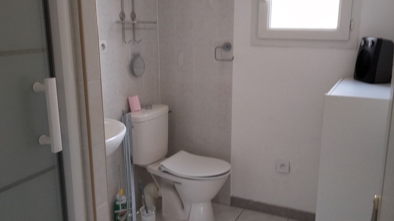 Photo of Bathroom in Aigues-Mortes