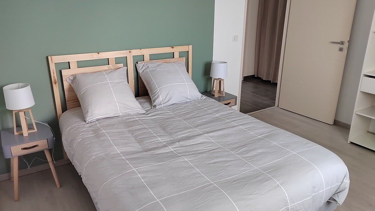 Photo of Bedroom in Montholon