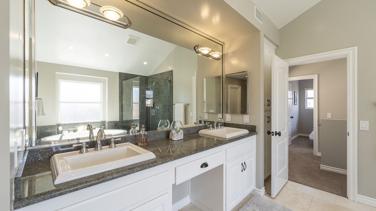 Photo of Bathroom in Huntington Beach