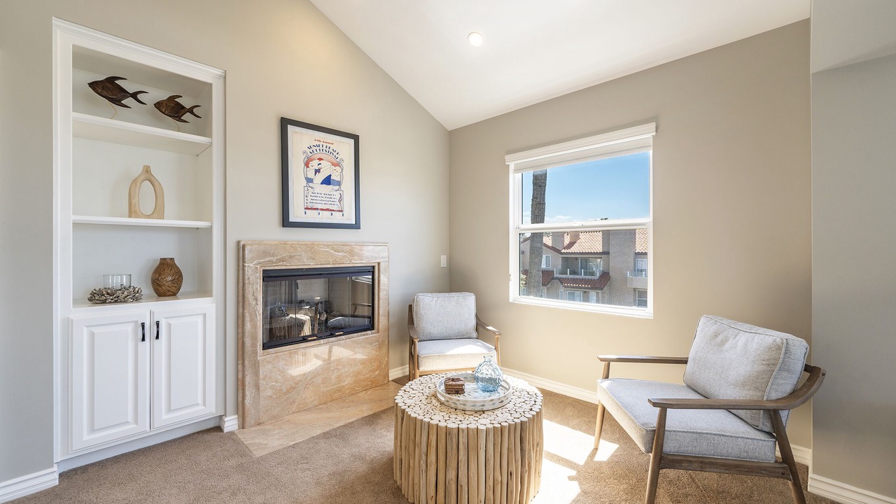 Photo of Livingroom in Huntington Beach
