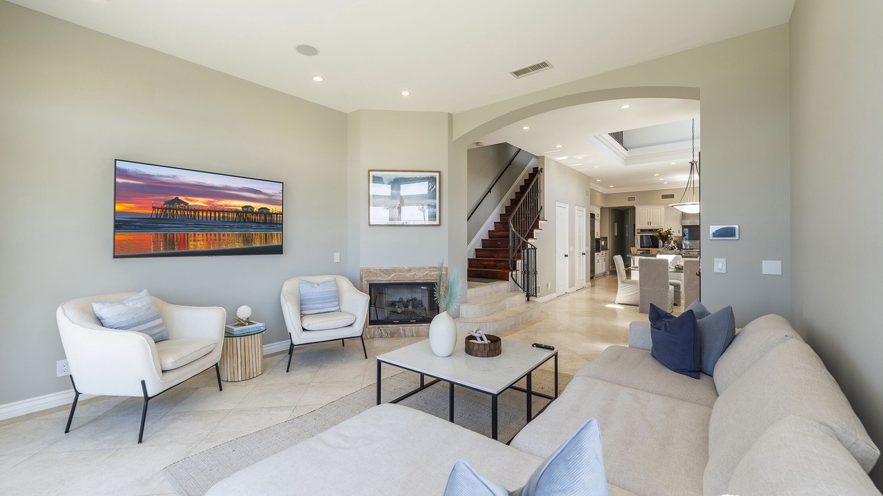 Photo of Livingroom in Huntington Beach