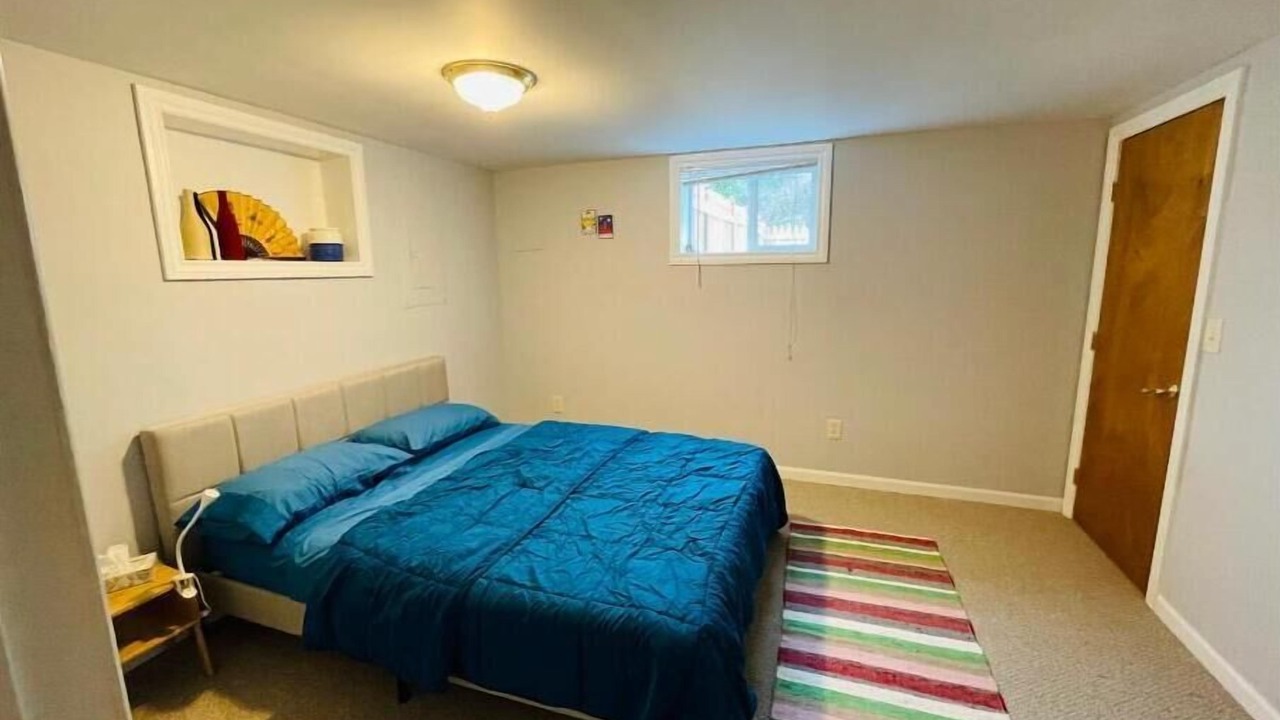 Photo of Bedroom in Edmonds