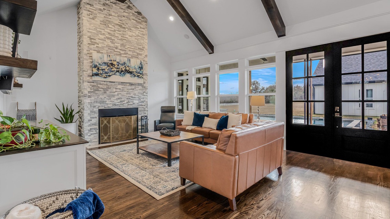 Photo of Livingroom in Lindale