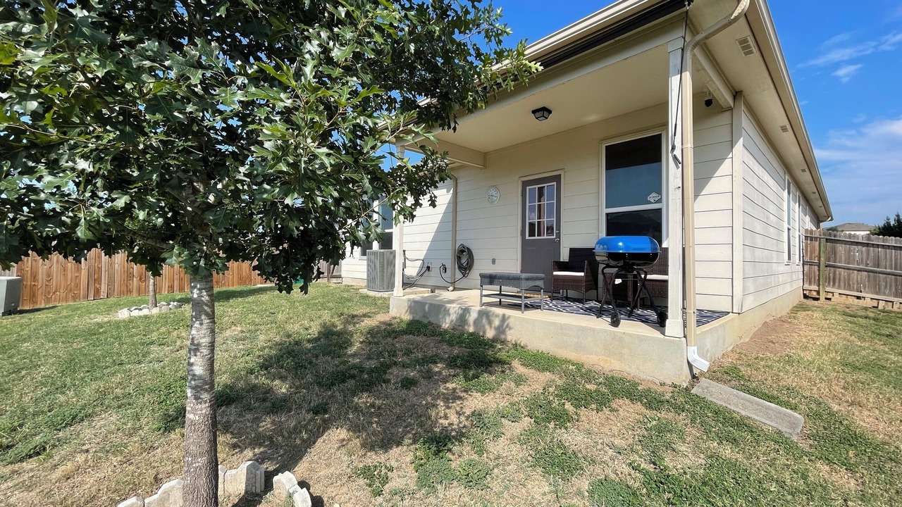 Photo of Patio Balcony in Converse