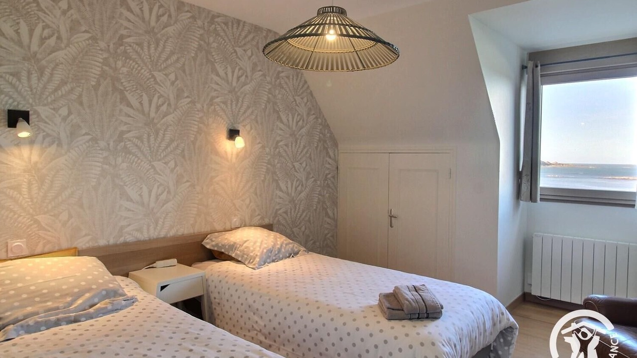 Photo of Bedroom in Trelevern