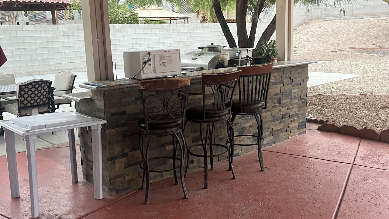 Photo of Patio Balcony in Sunrise Manor