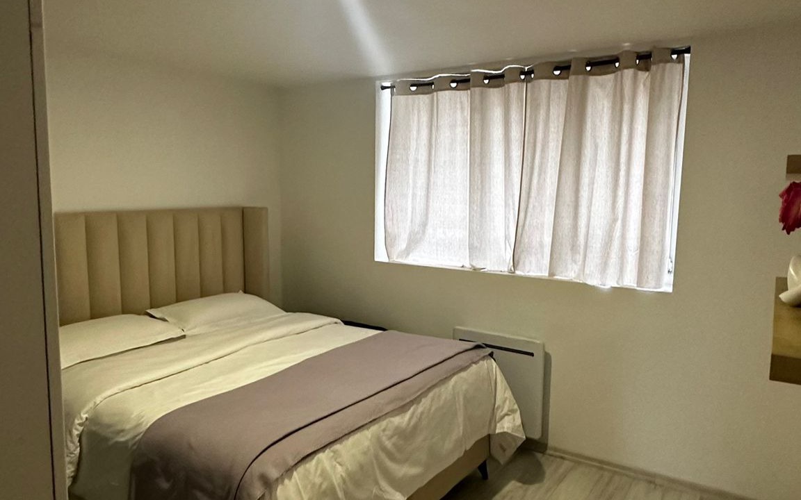 Photo of Bedroom in Argenteuil