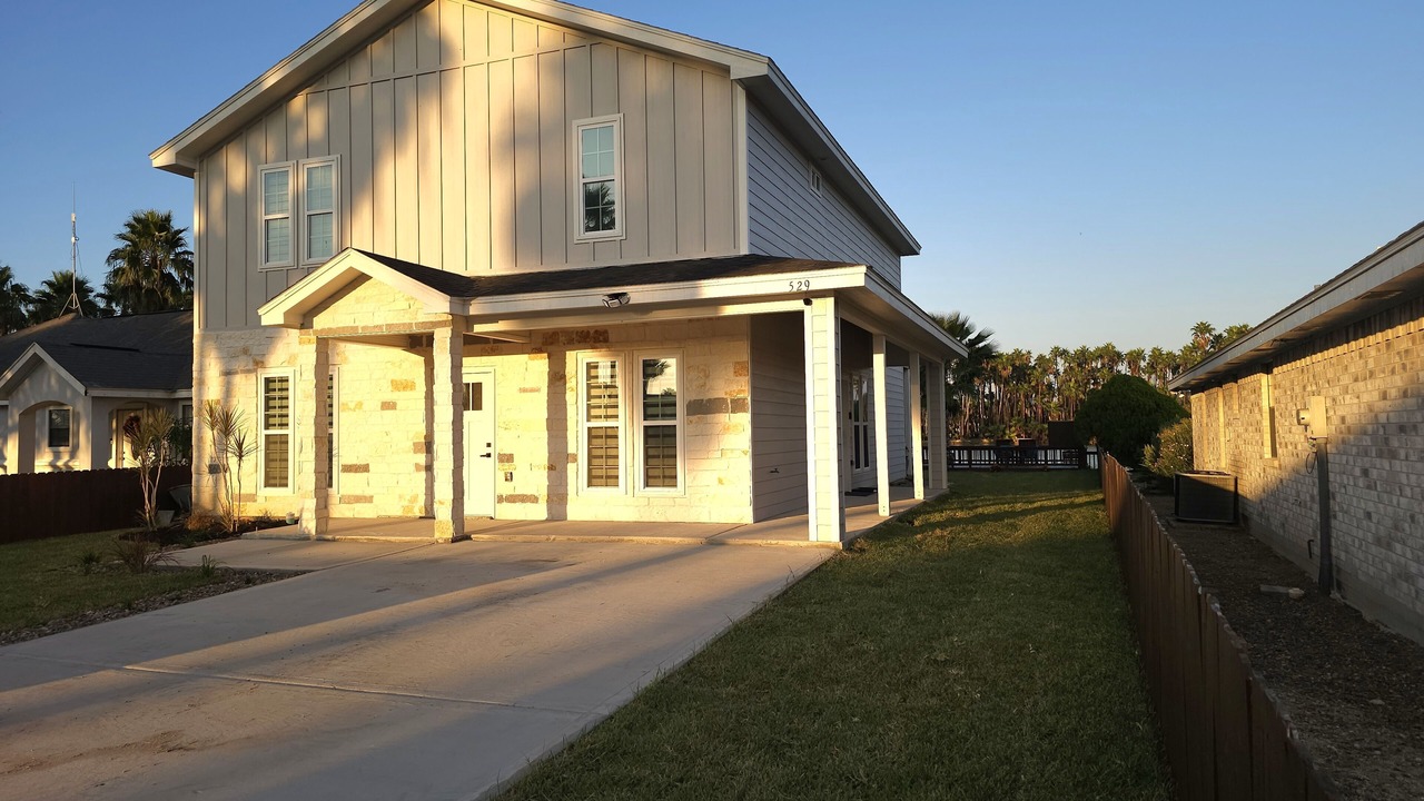 Photo of Outdoor in La Joya