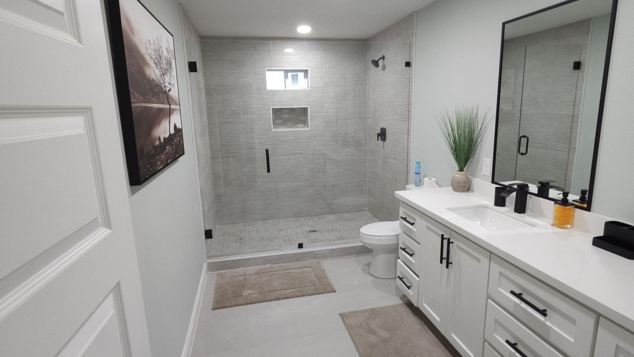 Photo of Bathroom in La Joya