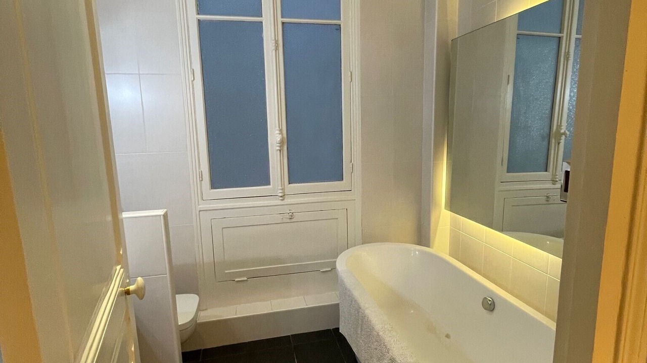Photo of Bathroom in Grenelle