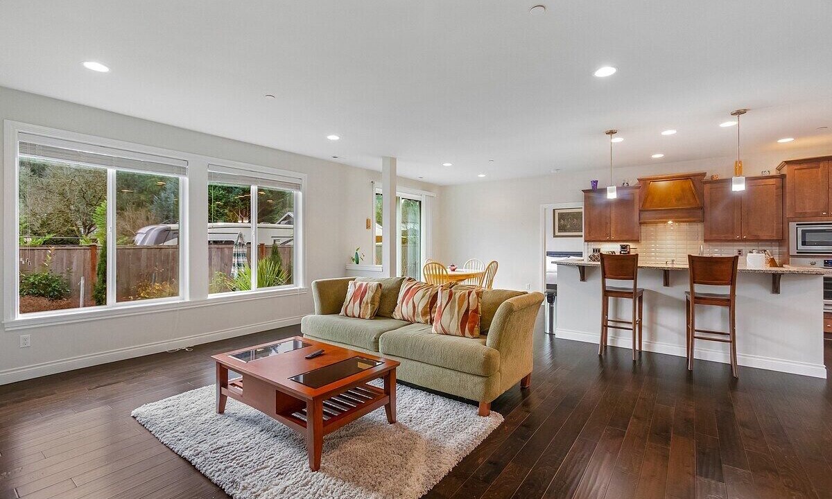 Photo of Livingroom in Kenmore