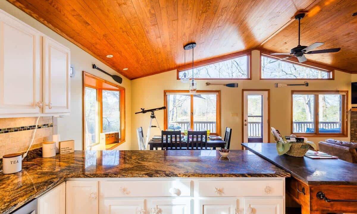 Photo of Livingroom in Lancaster