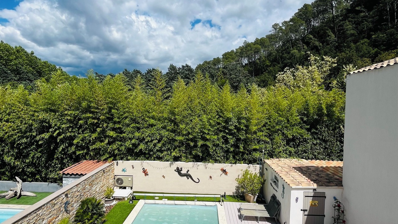 Photo of Outdoor in Meounes-les-Montrieux