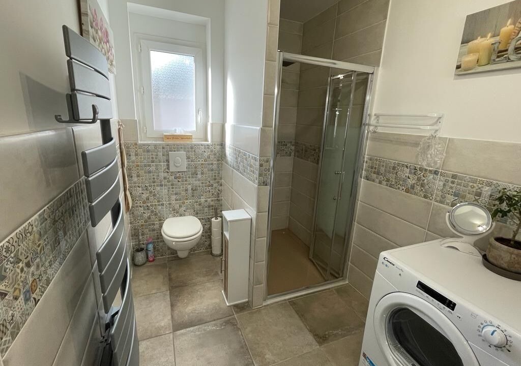 Photo of Bathroom in Meounes-les-Montrieux