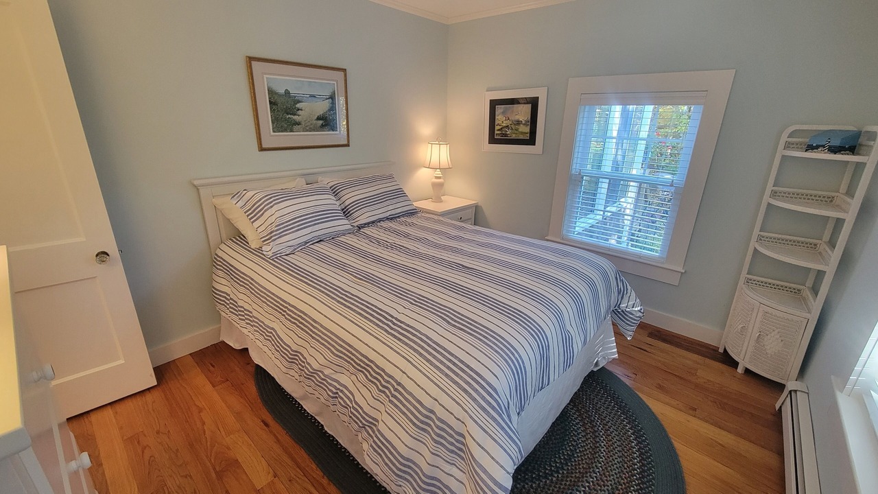 Photo of Bedroom in South Chatham