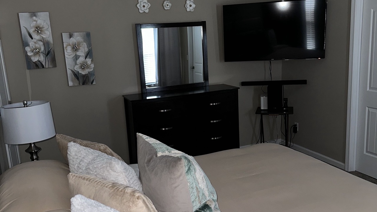 Photo of Bedroom in Thomson