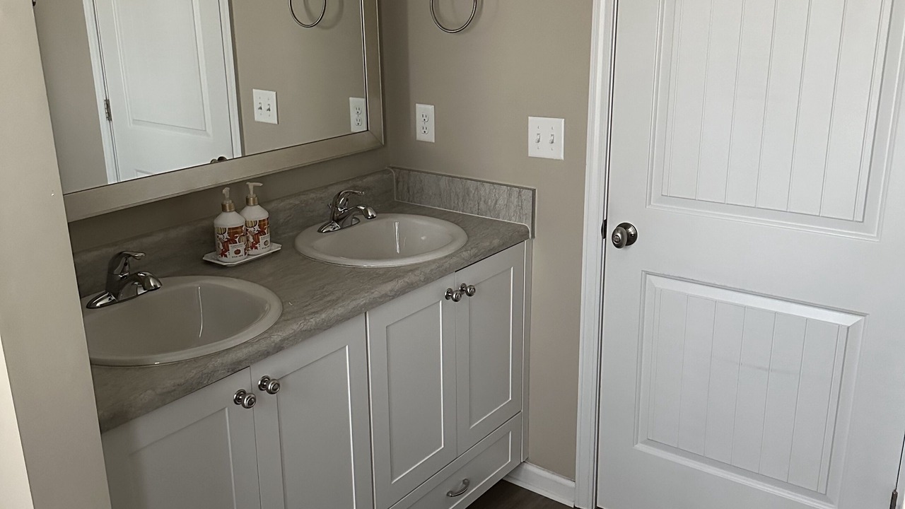 Photo of Bathroom in Thomson