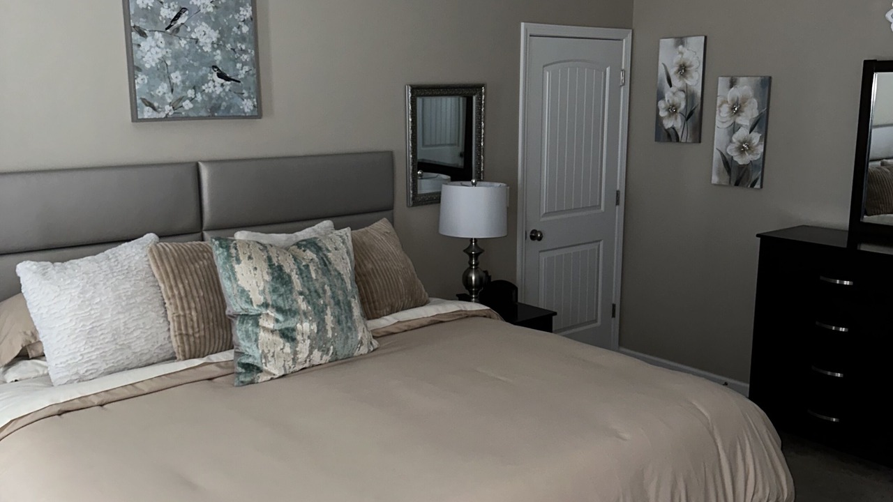 Photo of Bedroom in Thomson