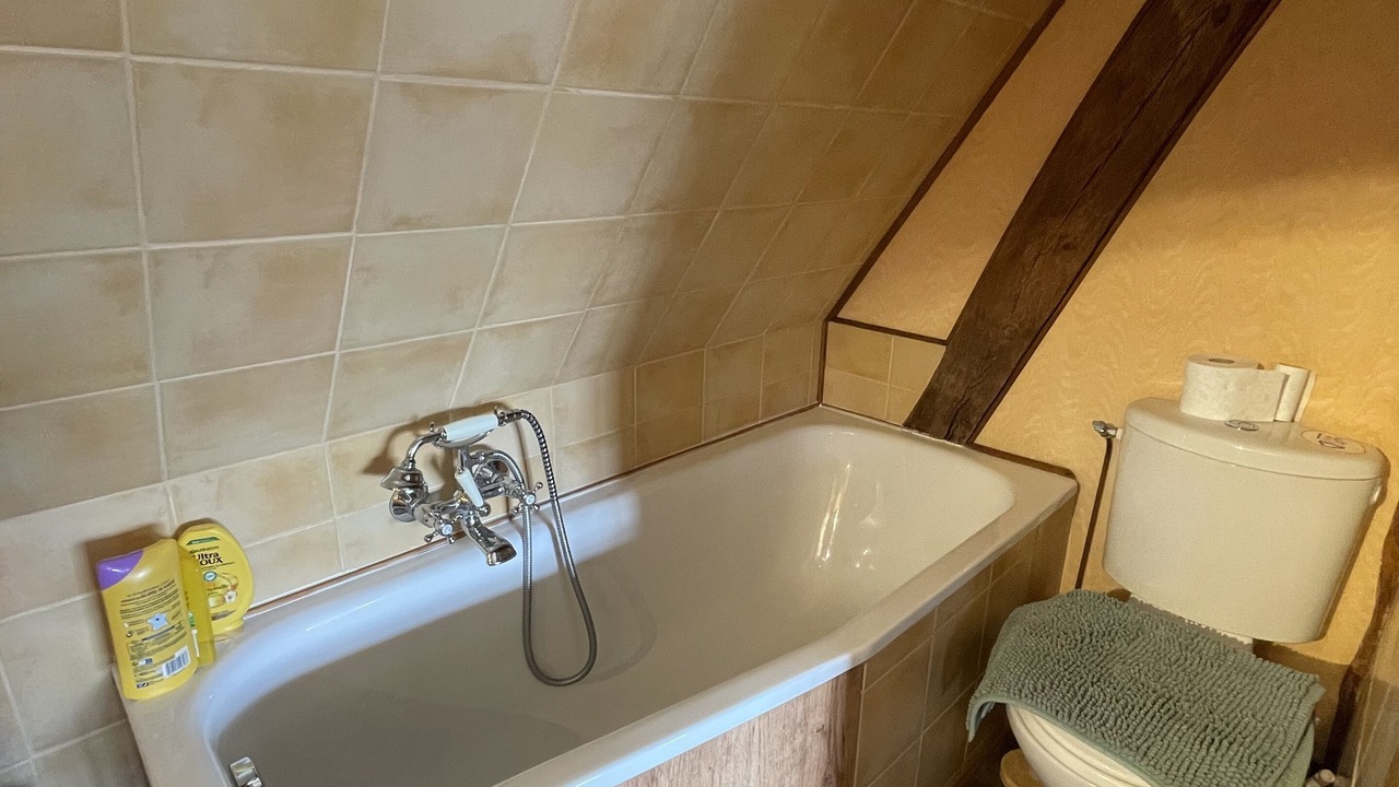 Photo of Bathroom in Saint-Etienne-l'Allier