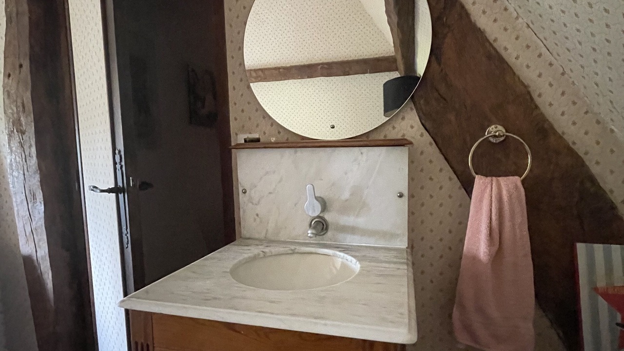Photo of Bathroom in Saint-Etienne-l'Allier