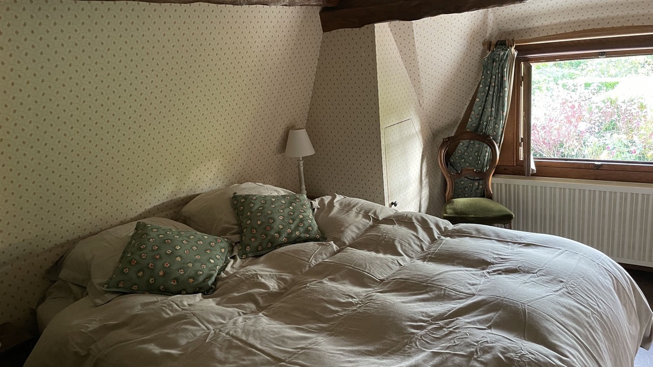 Photo of Bedroom in Saint-Etienne-l'Allier