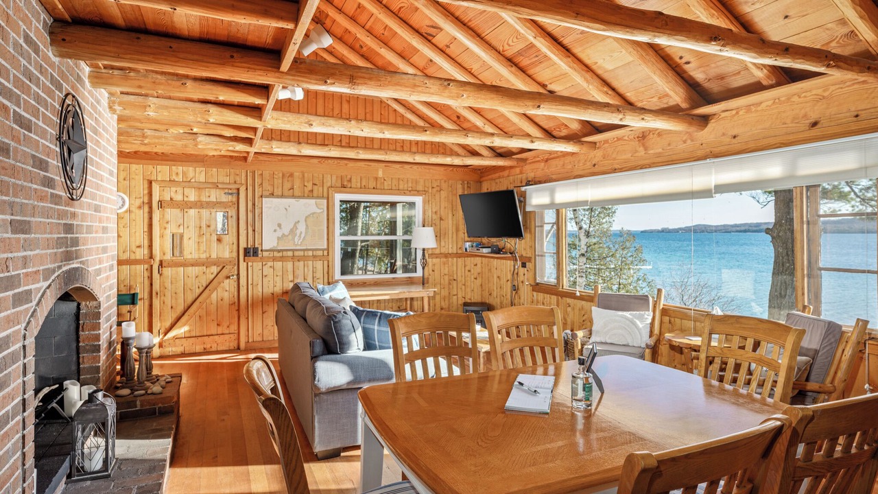 Photo of Livingroom in Omena