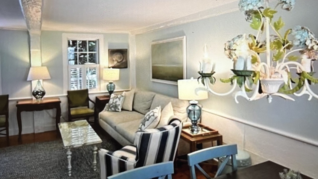 Photo of Livingroom in Marblehead