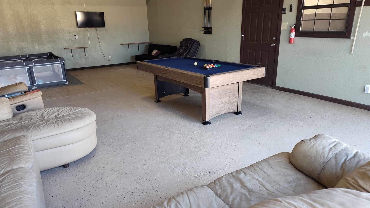 Photo of Livingroom in Biggs Field