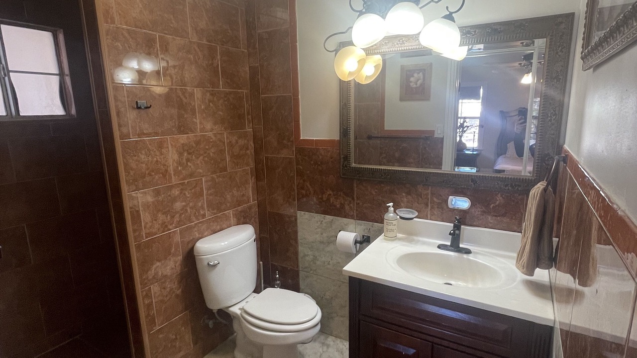 Photo of Bathroom in Biggs Field