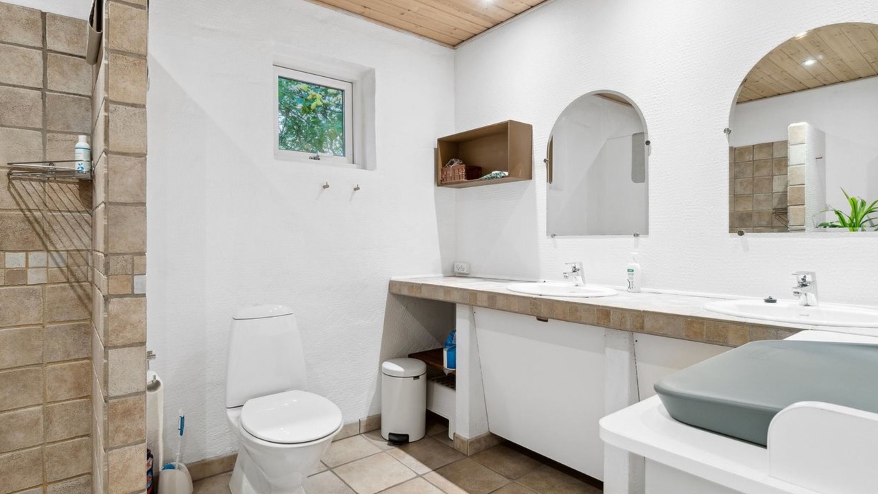 Photo of Bathroom in Akirkeby