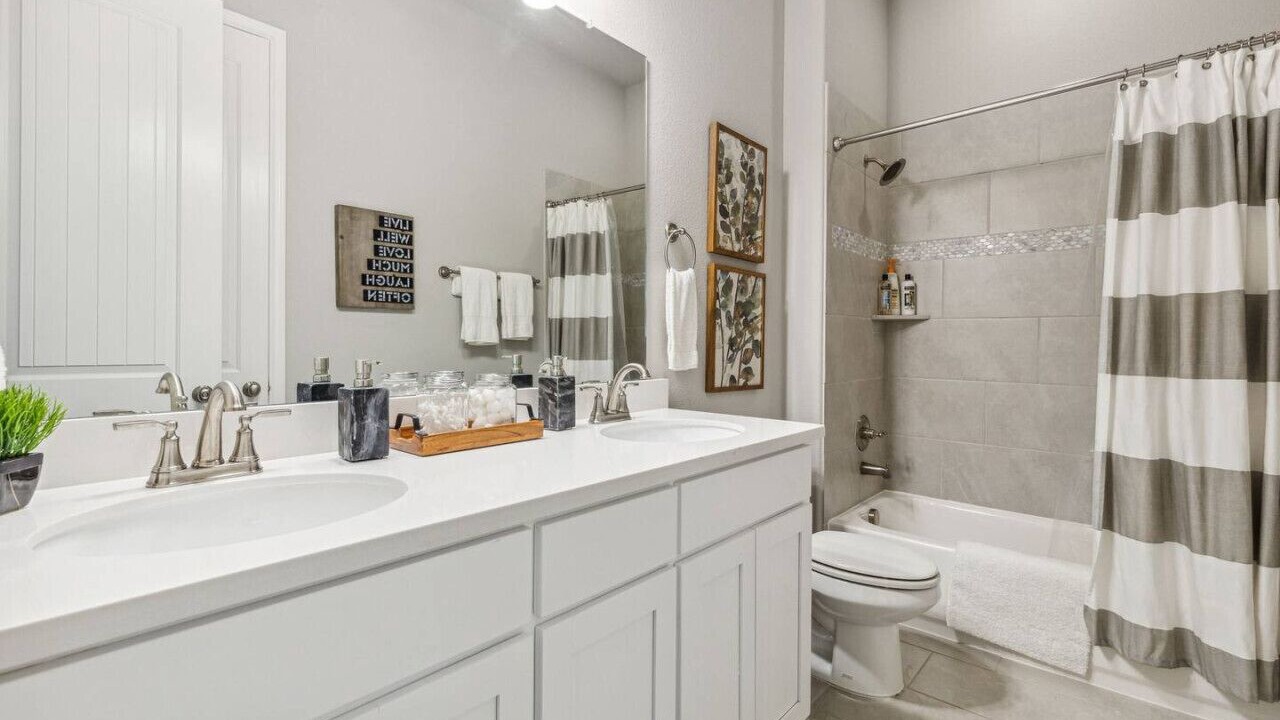 Photo of Bathroom in Frisco