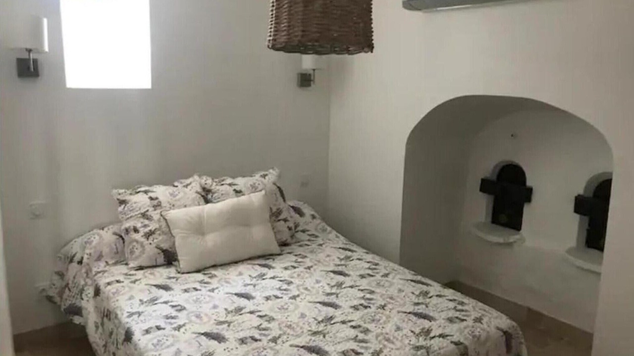 Photo of Bedroom in Le Somail
