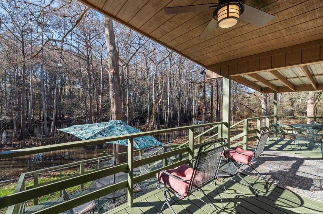 Photo of Patio Balcony in Karnack
