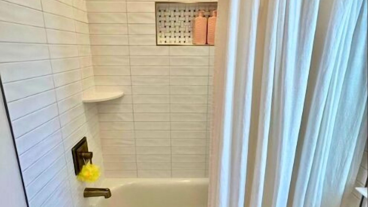 Photo of Bedroom in Eastport
